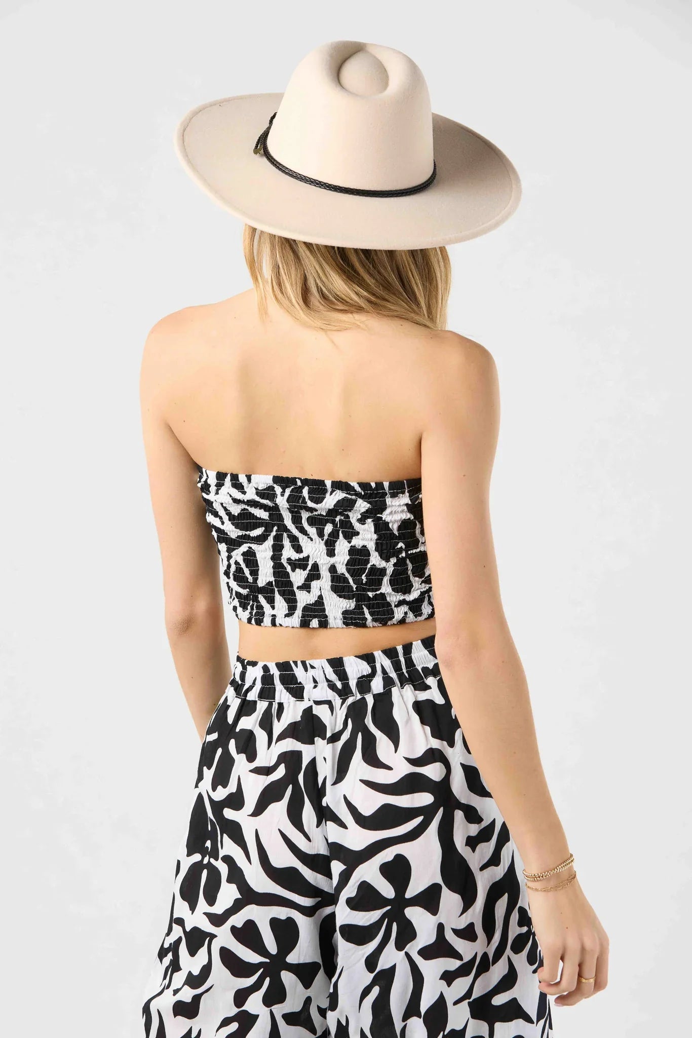 Tiare Hawaii Hollie Crop Top Sleeveless - Bora Bora Black