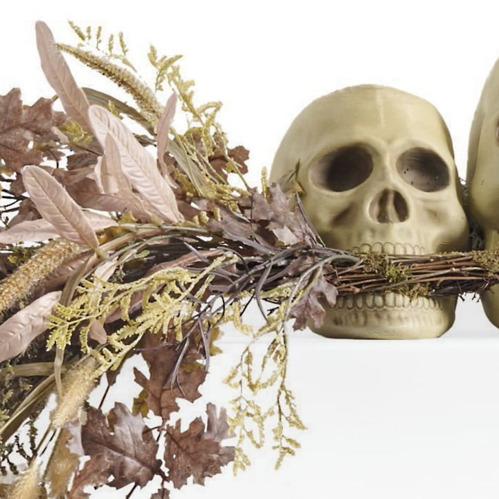 Grandin Road Earthly Thrill Skull Mantelpiece