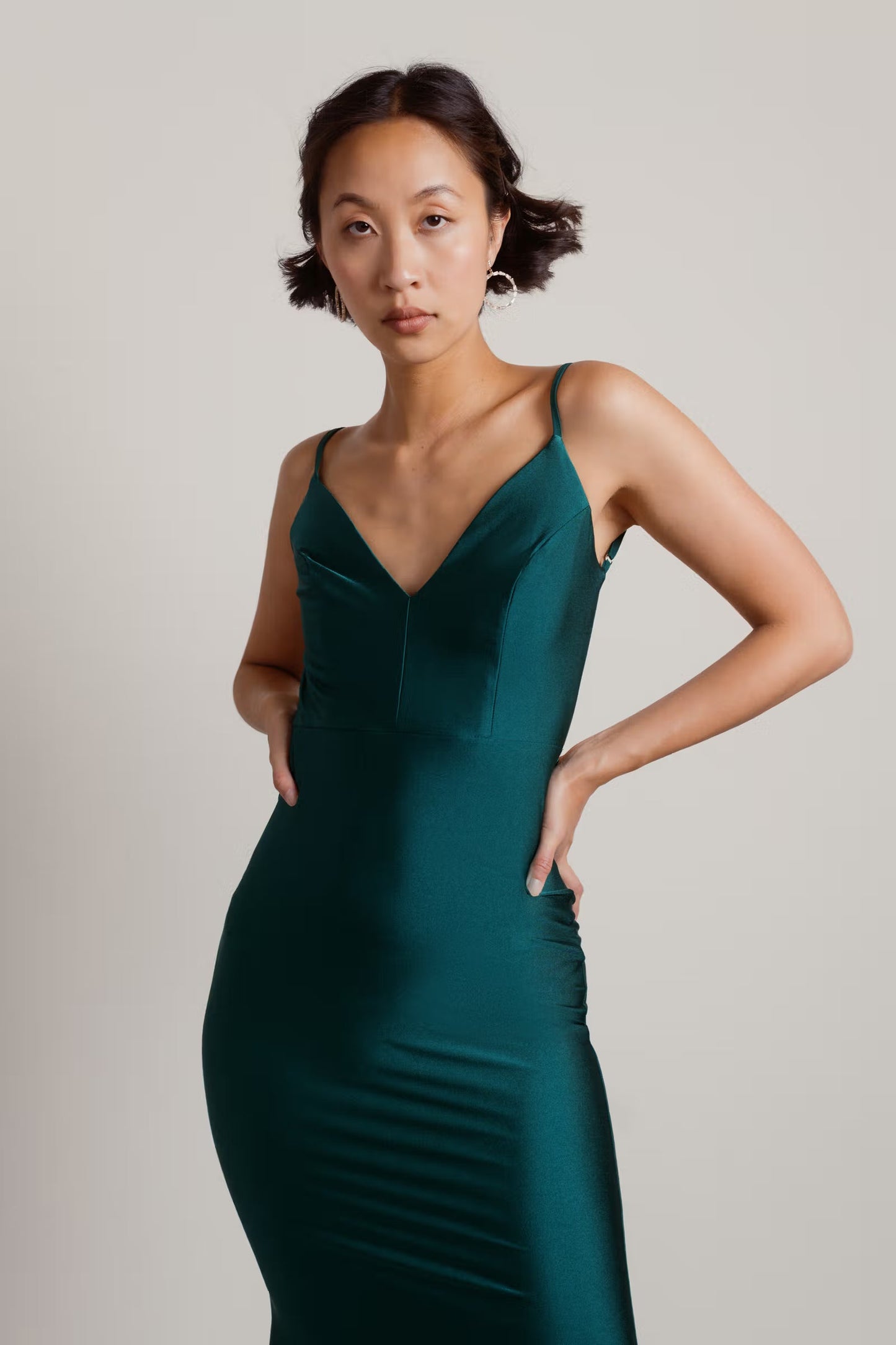 Tobi Ariella Backless Mermaid Maxi Dress