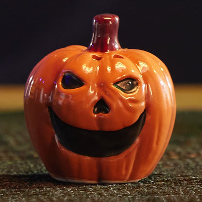 Cracker Barrel Jack-O-Lantern Mini Salt Shaker