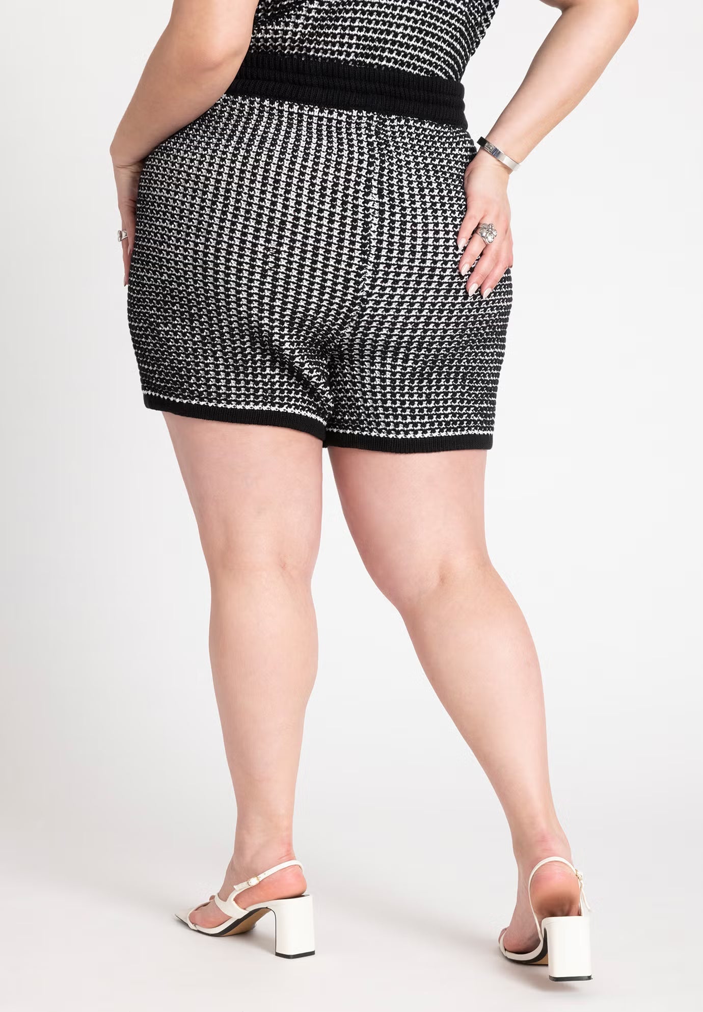 ELOQUII Knitted Short - Cream And Black