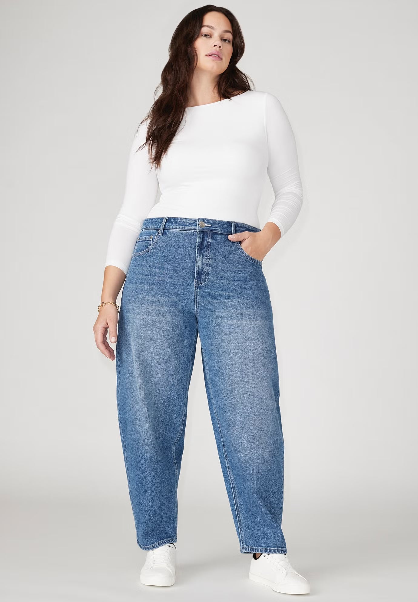 ELOQUII The Barrel Leg Jean - Medium Wash Denim