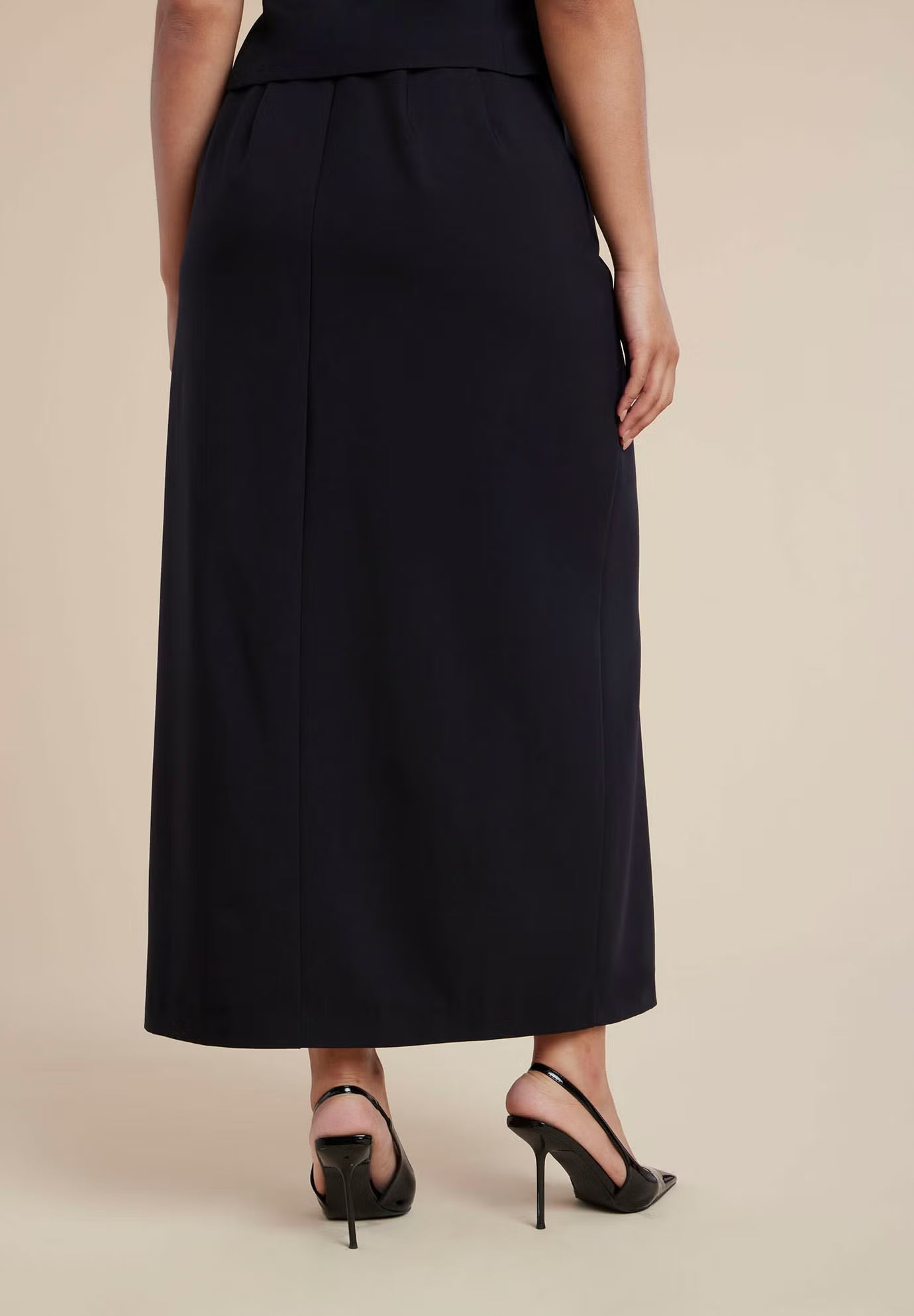 ELOQUII Buttoned Maxi Column Skirt - Black Onyx