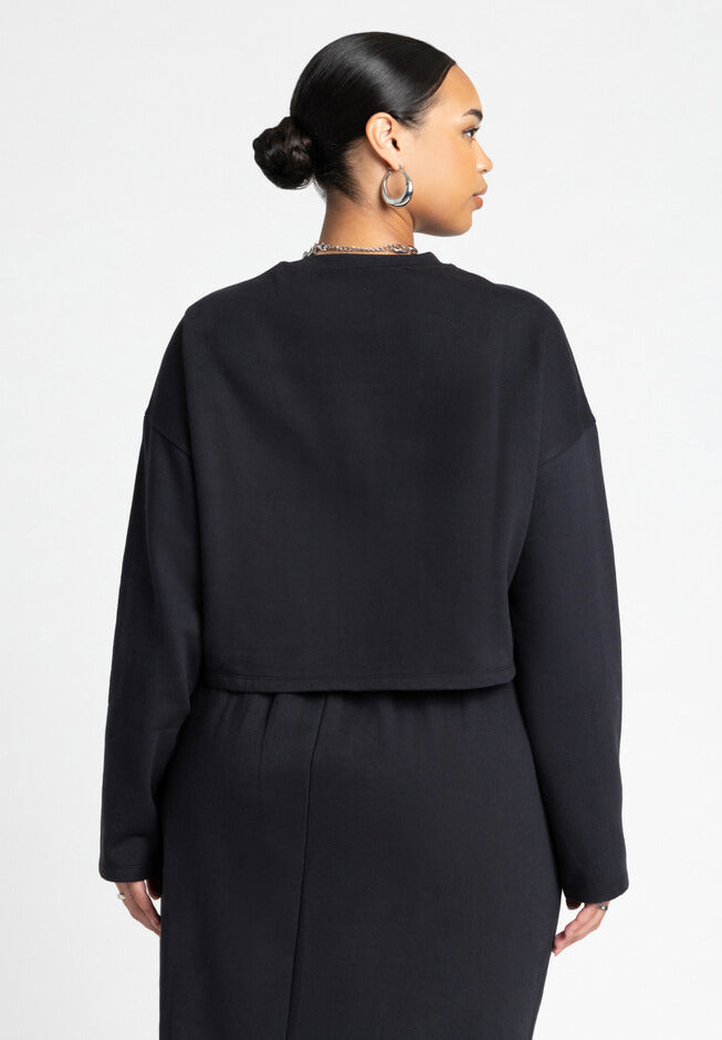 ELOQUII Women's Oversized Cropped Sweater