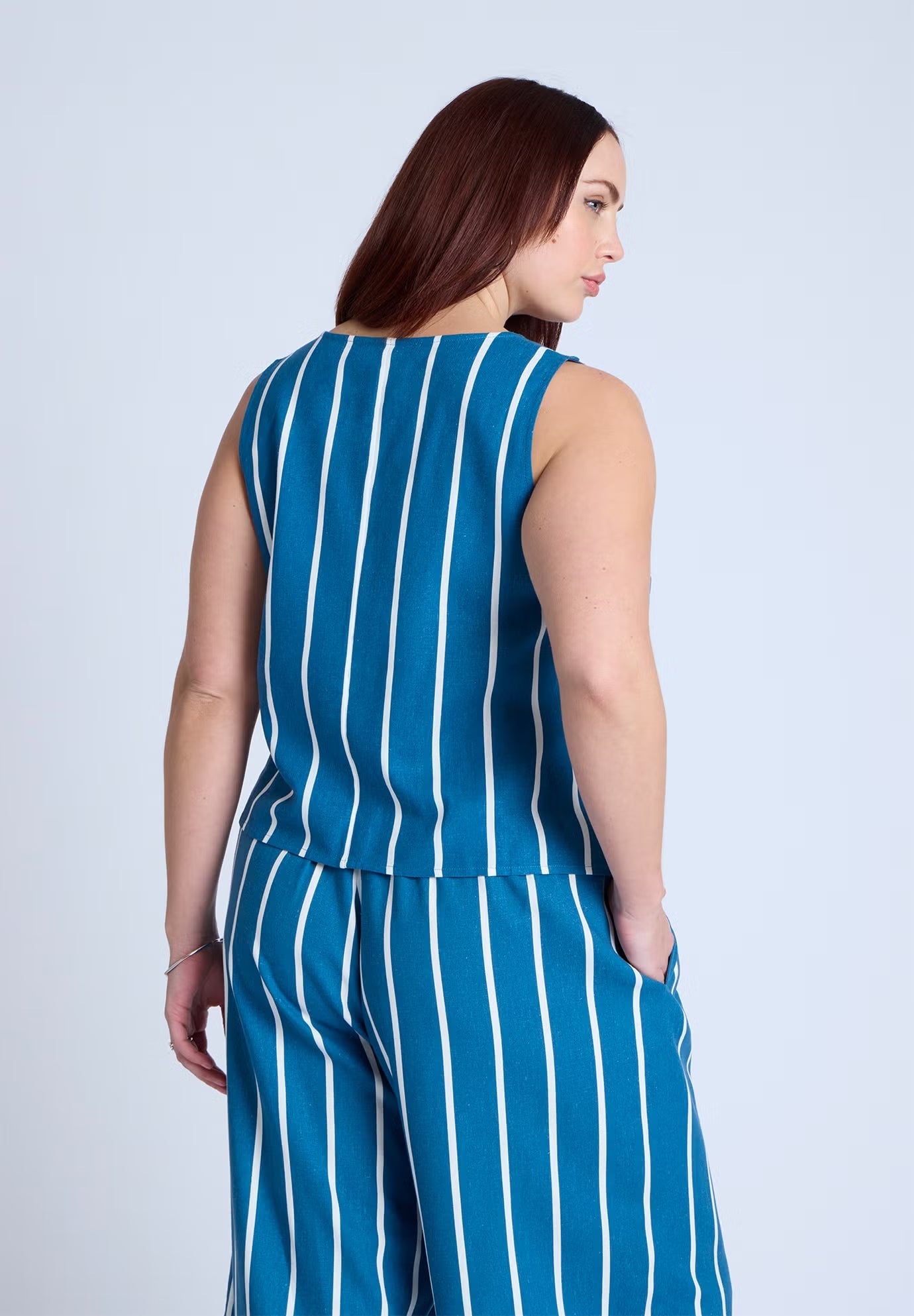 ELOQUII Linen-Blend Dainty Tie Vest Top - Mykonos Blue Stripe