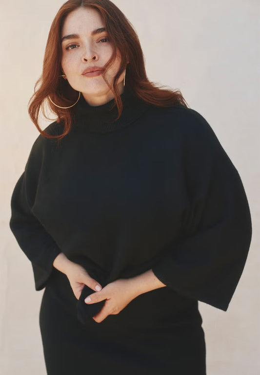 ELOQUII Boxy Three Quarter Sleeve Turtleneck - Black Onyx