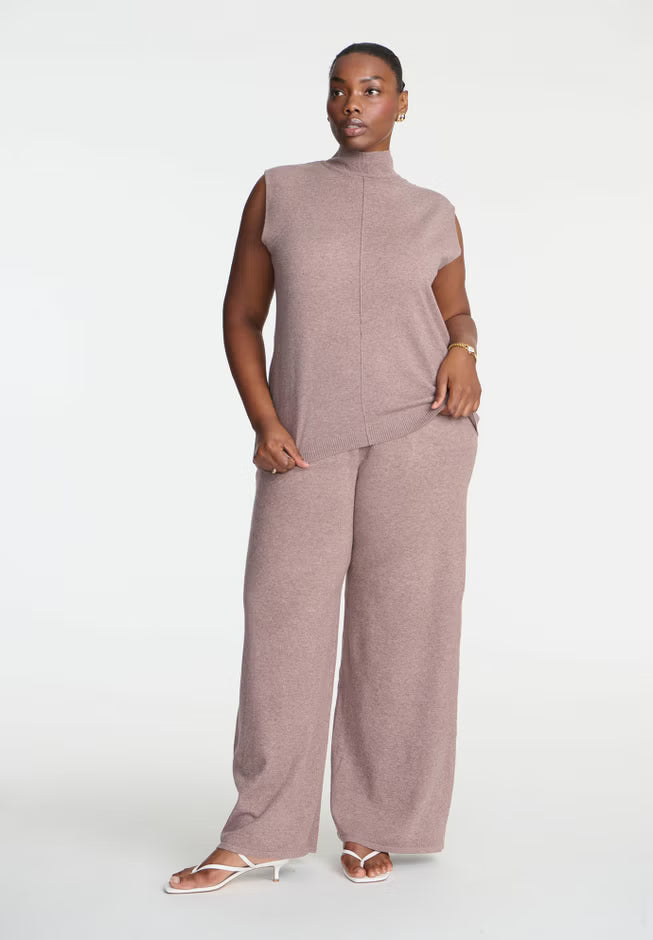 ELOQUII Turtleneck Sleeveless Sweater - Taupe