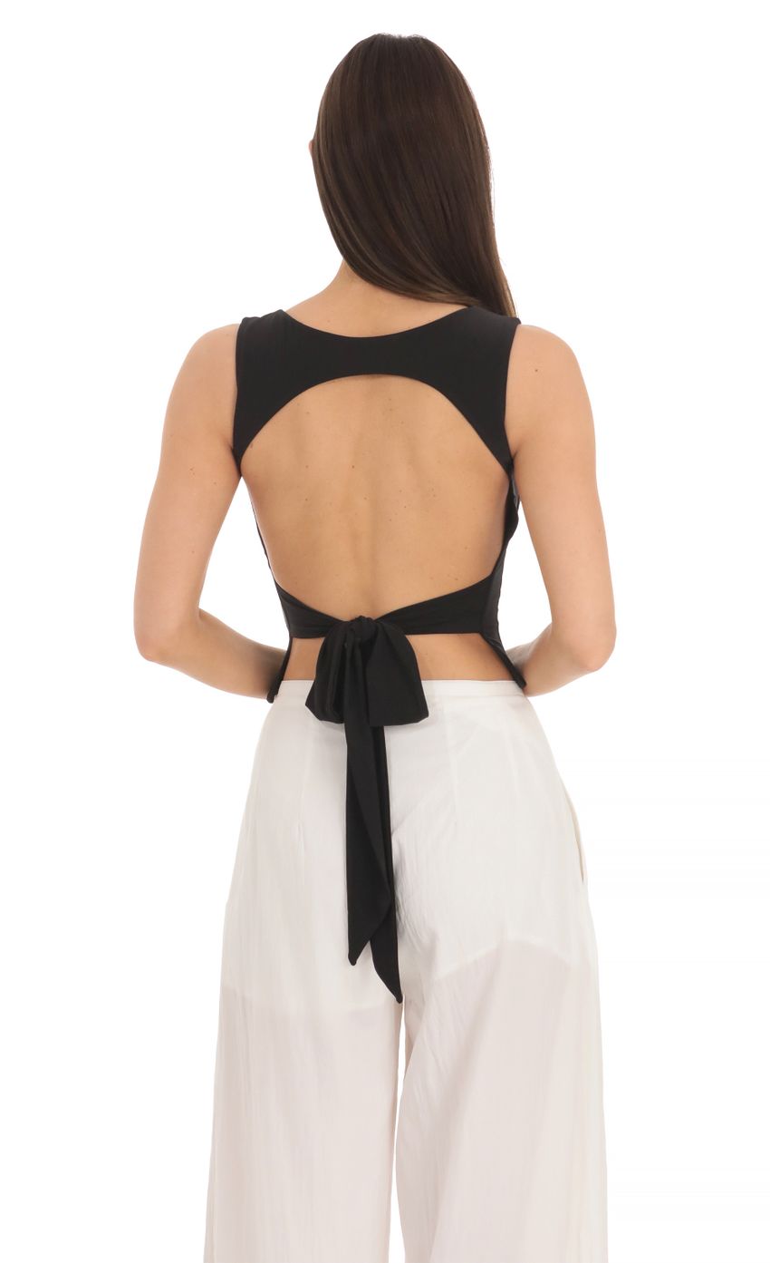 Lucy in the Sky Scoop Neck Open Back Top