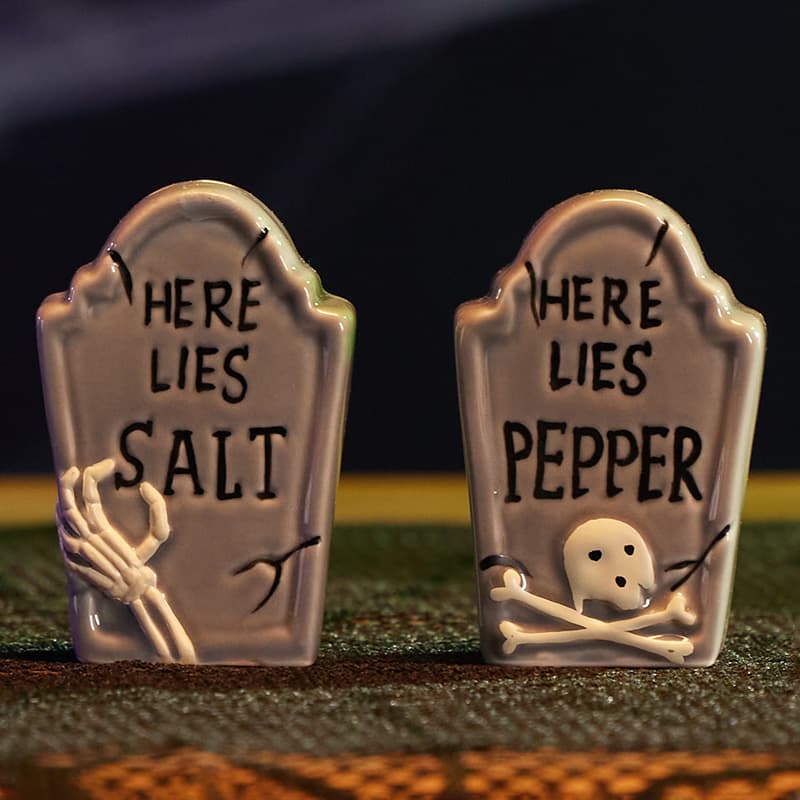 Cracker Barrel Tombstone Mini Salt Shaker