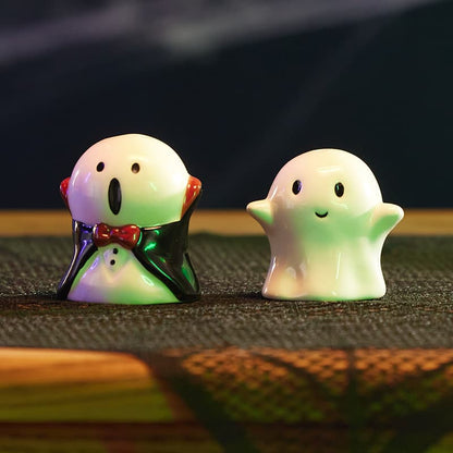 Cracker Barrel Ghost Mini Pepper Shaker
