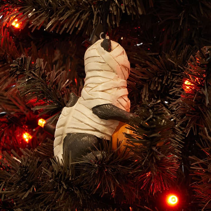 Cracker Barrel Mummy Cat Ornament