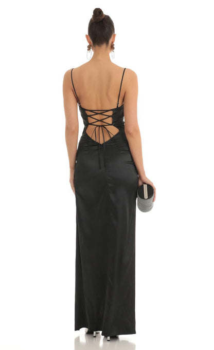 Lucy in the Sky Twist Maxi Dress
