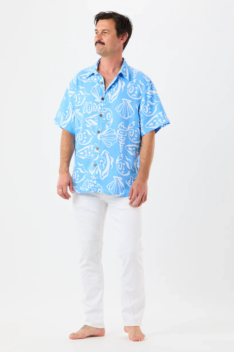 Tiare Hawaii Nautilus Shirt - Seashells Sky