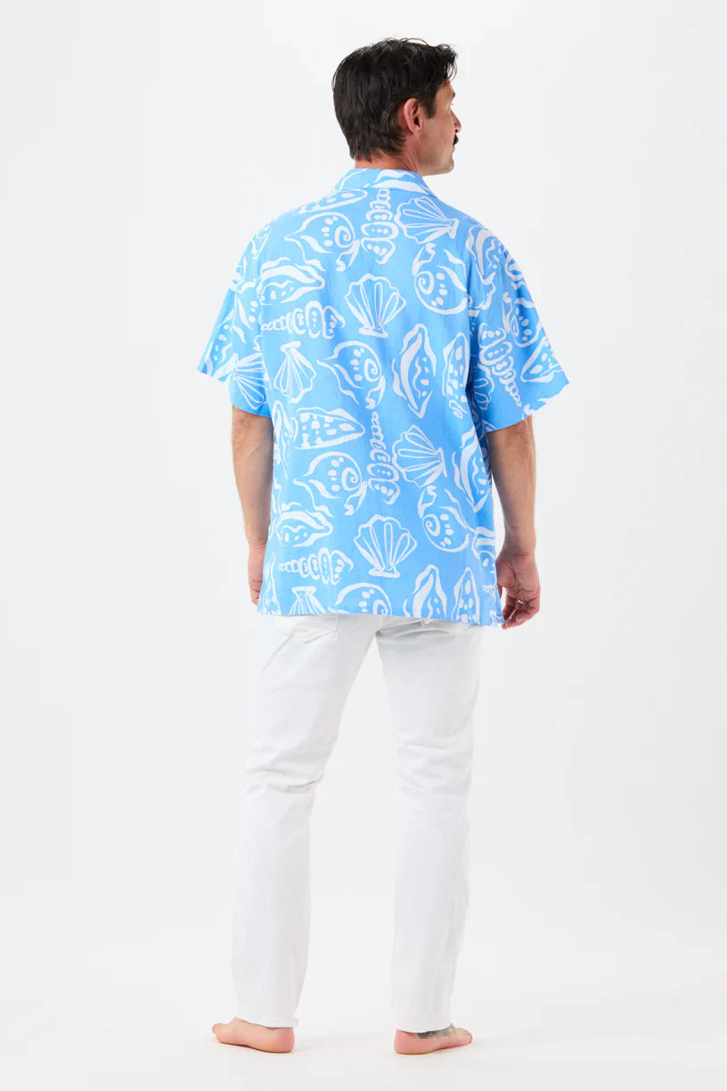 Tiare Hawaii Nautilus Shirt - Seashells Sky