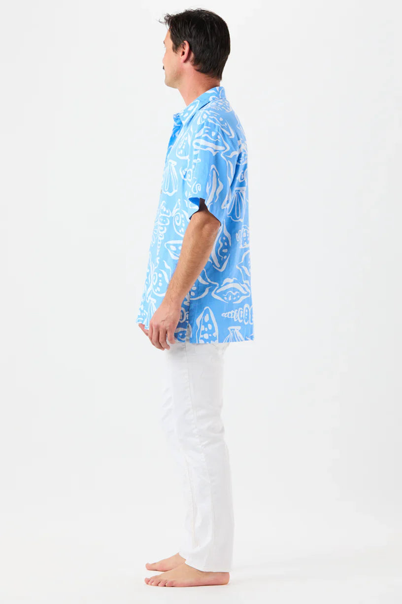 Tiare Hawaii Nautilus Shirt - Seashells Sky