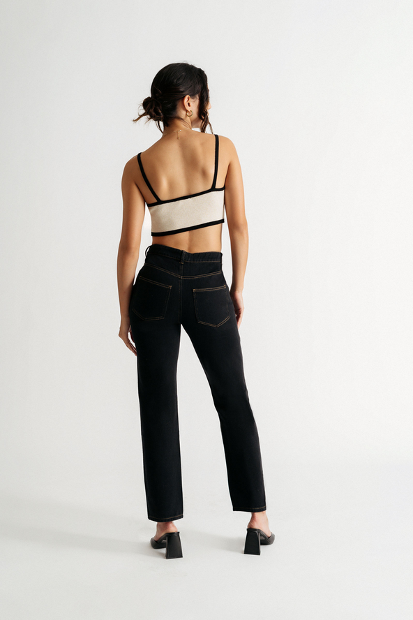 Tobi Mission Hills Distressed Jeans - Black