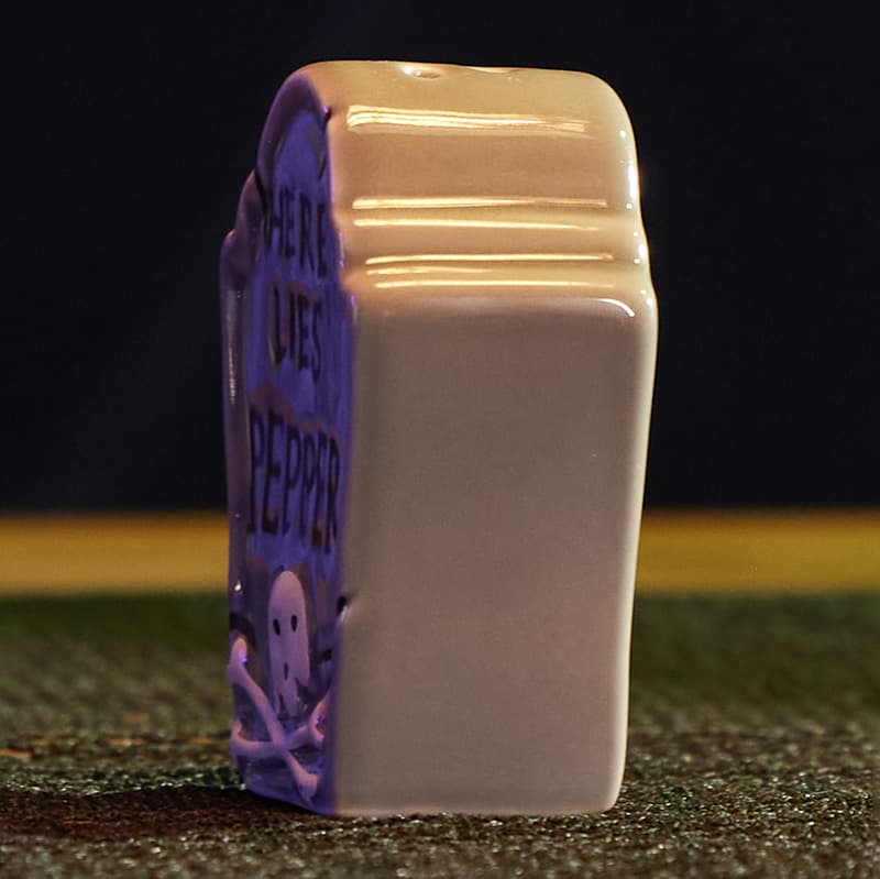 Cracker Barrel Tombstone Mini Pepper Shaker