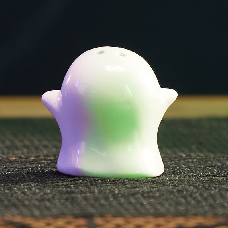 Cracker Barrel Ghost Mini Pepper Shaker