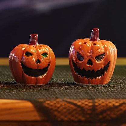 Cracker Barrel Jack-O-Lantern Mini Salt Shaker