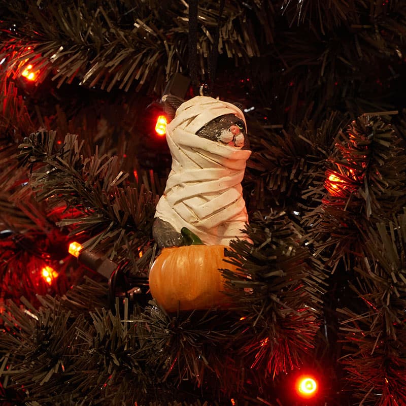 Cracker Barrel Mummy Cat Ornament