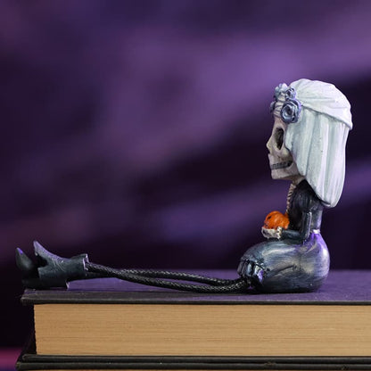 Cracker Barrel Ghost Bride Sitter