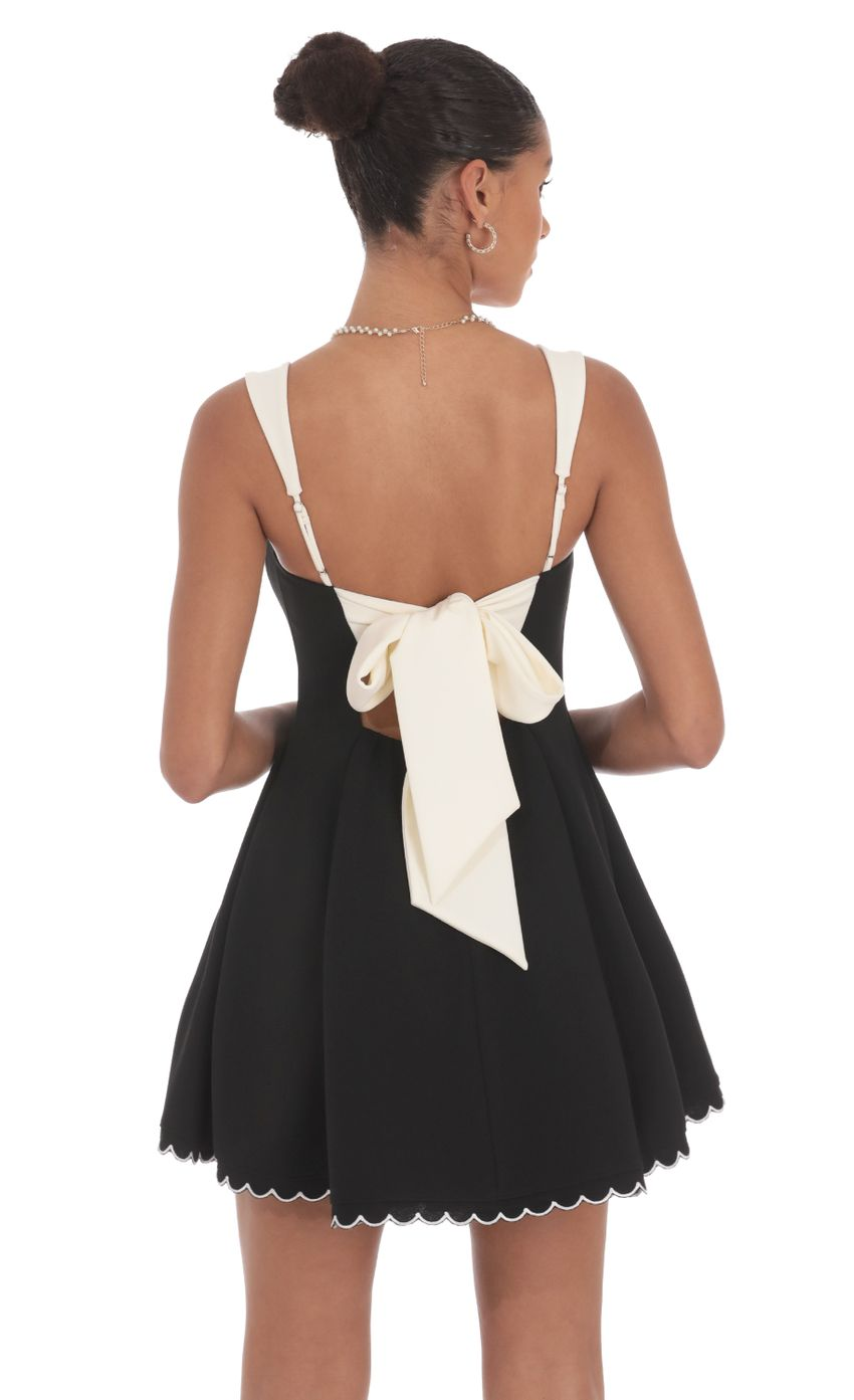 Lucy in the Sky Scallop Hem Fit and Flare Dress in Black
