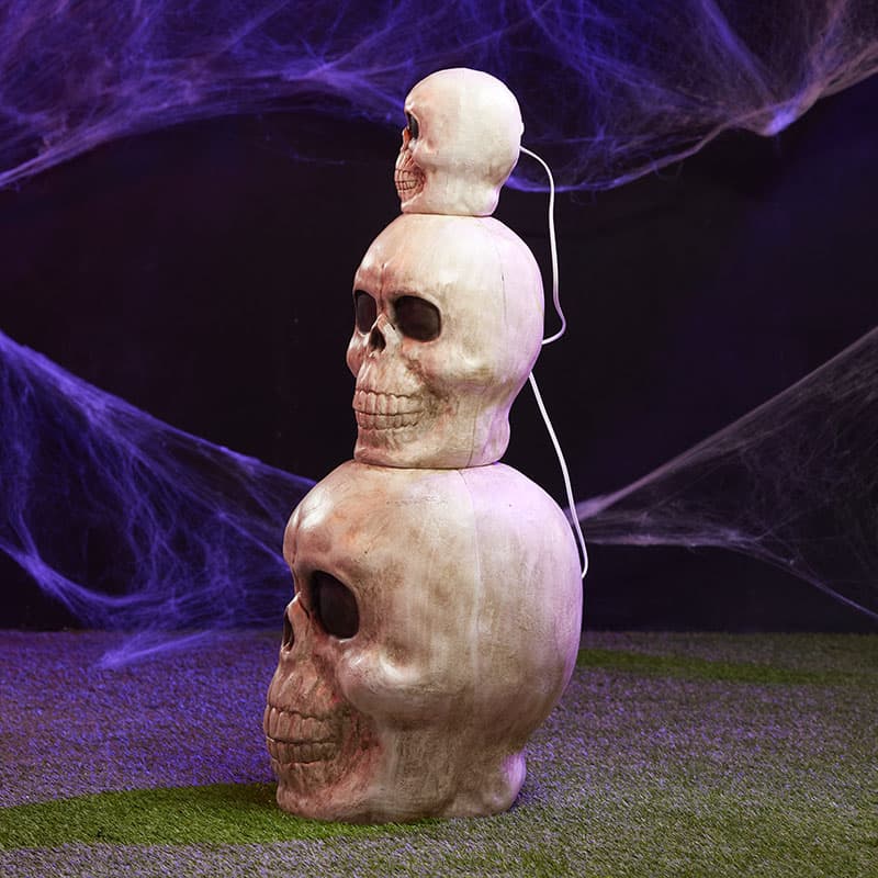 Cracker Barrel Nesting Blow Mold Skull Stack