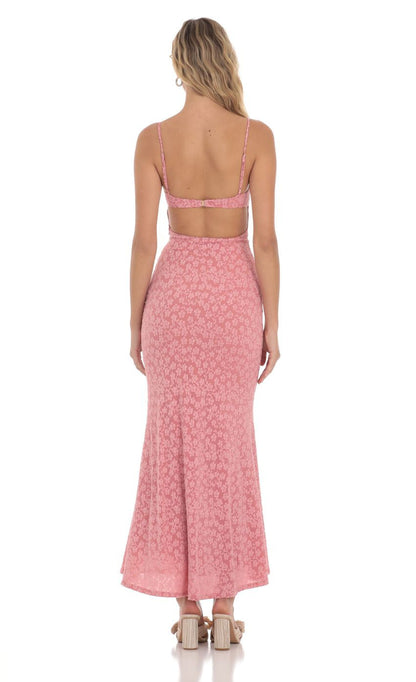Lucy in the Sky Textured Floral Maxi Dress in Pink
