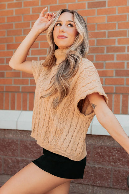 NanaMacs Cozy Escape Short Sleeve Cable Knit Sweater (Taupe)