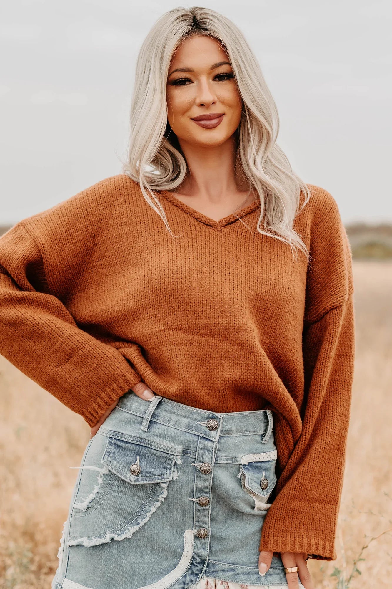 NanaMacs Coffee Talks Chunky V-Neck Sweater (Brown)