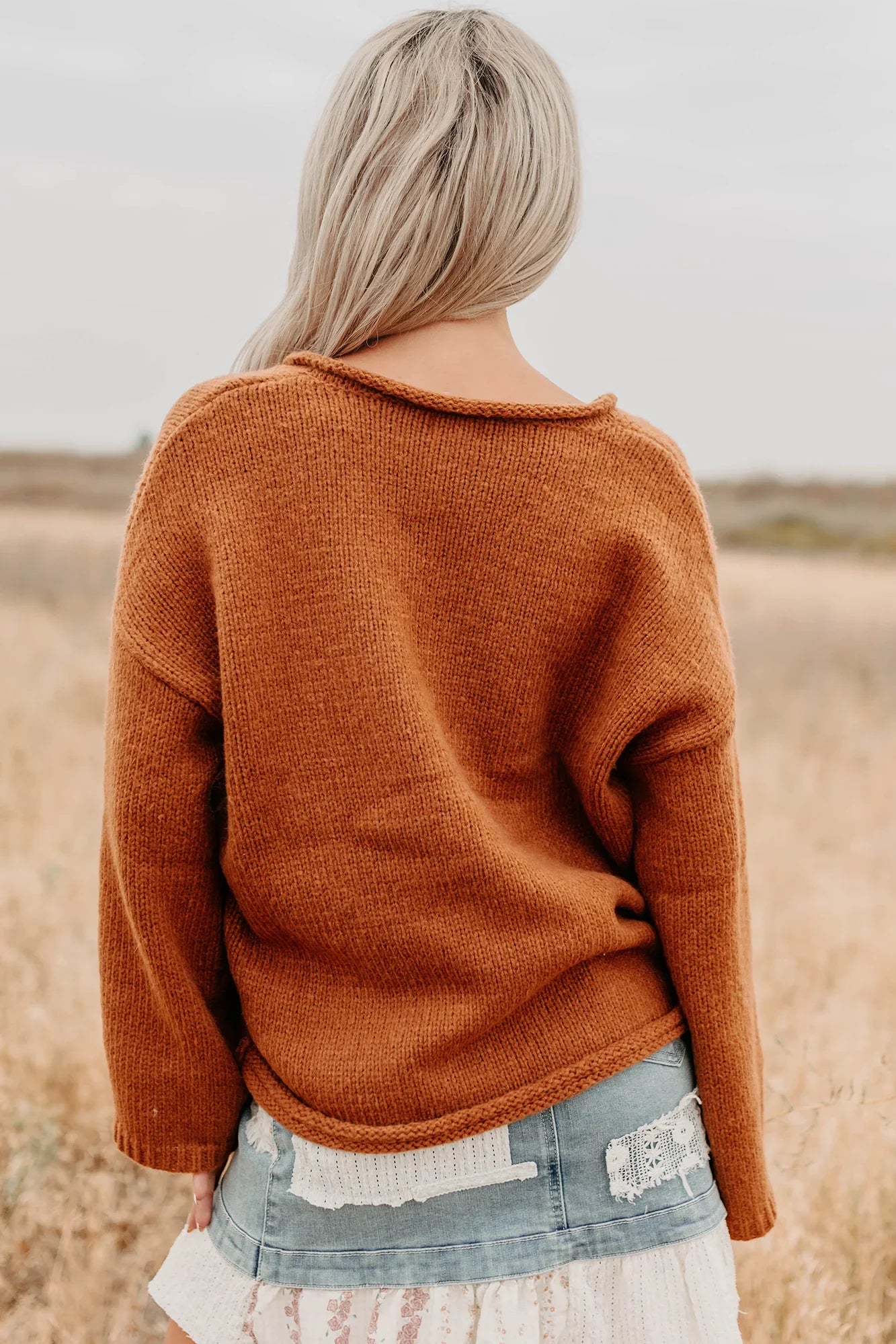 NanaMacs Coffee Talks Chunky V-Neck Sweater (Brown)