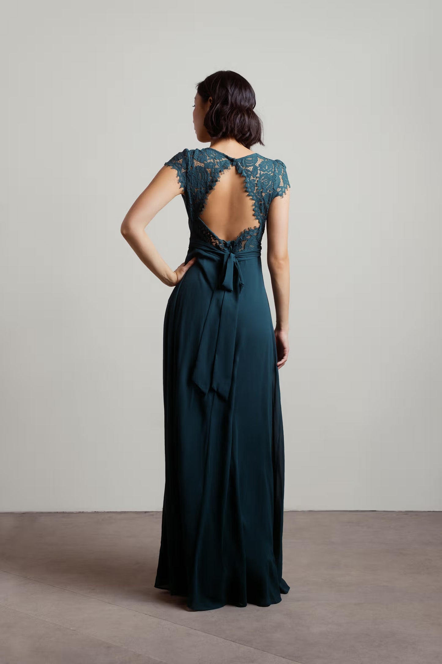 Tobi Shellie Sweetheart Open Back Maxi Dress