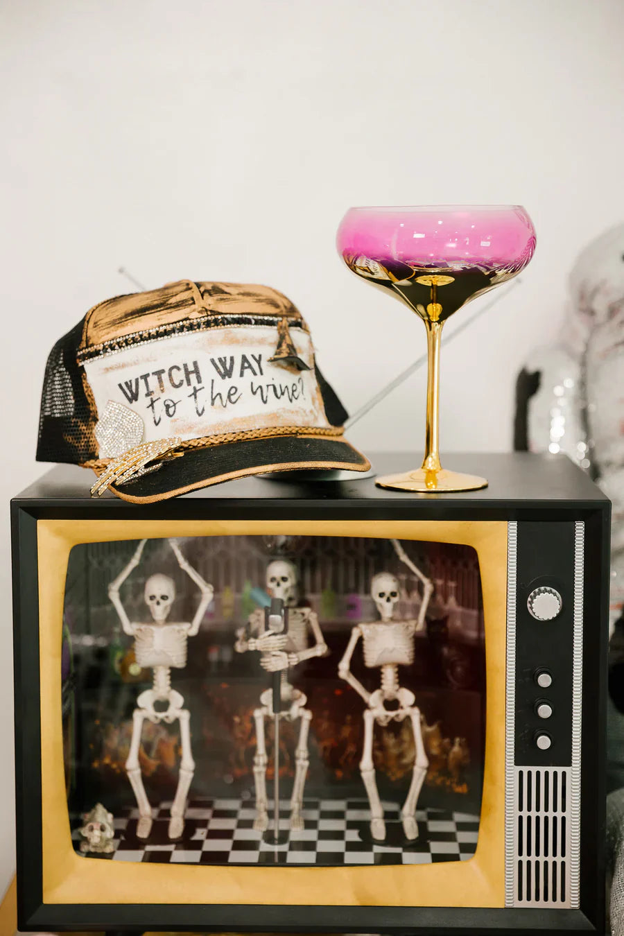 Judith March WITCH WAY TO THE WINE TRUCKER HAT