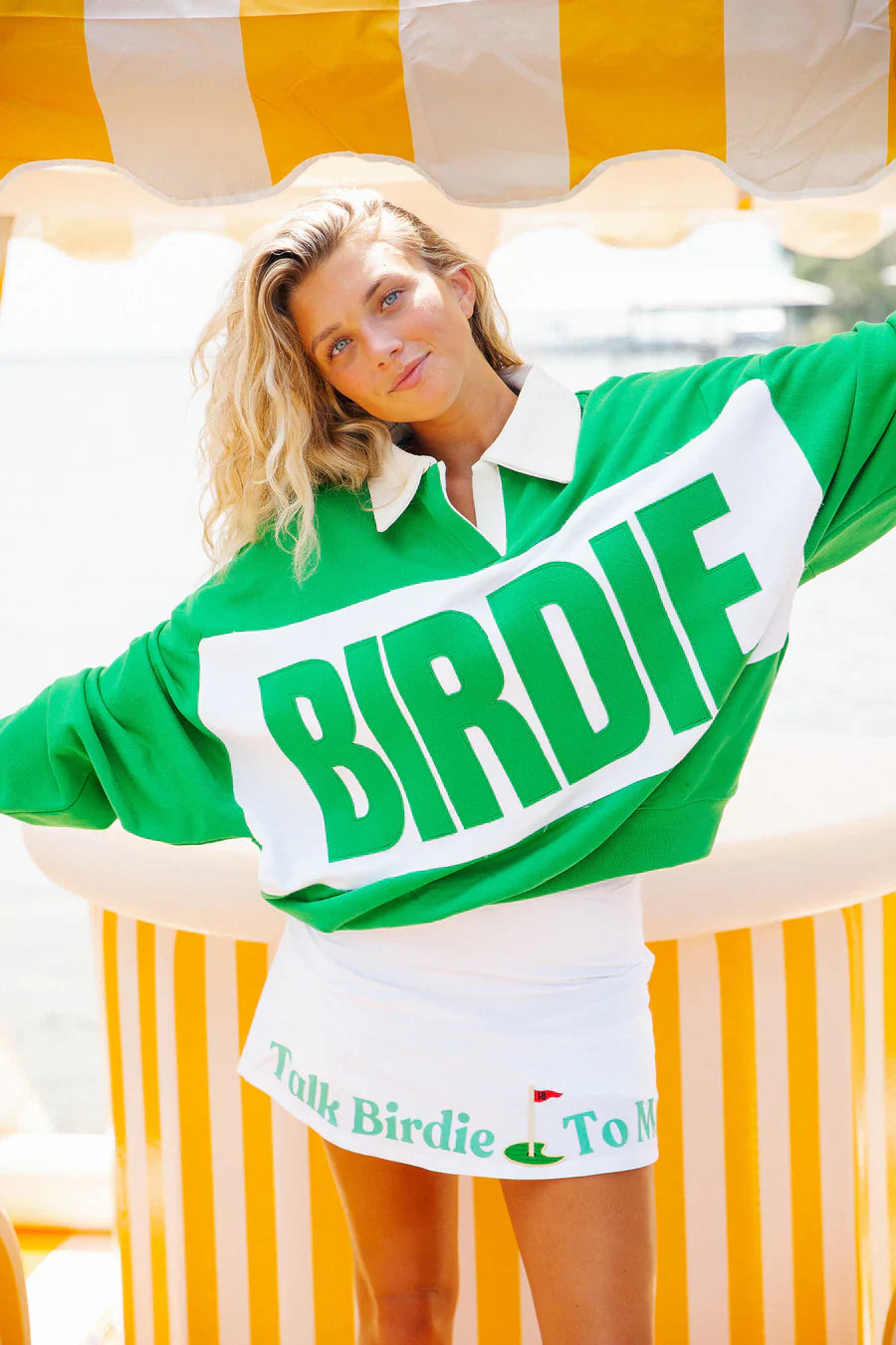 Judith March BIRDIE GREEN CREW NECK
