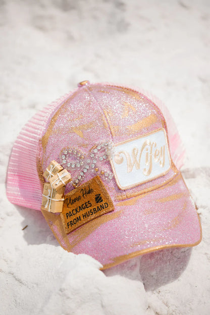 Judith March WIFEY PINK GLITTER HAT