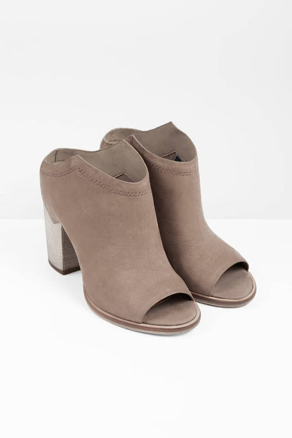 Tobi Dolce Vita Noa Peep Toe Heels - Taupe Nubuck